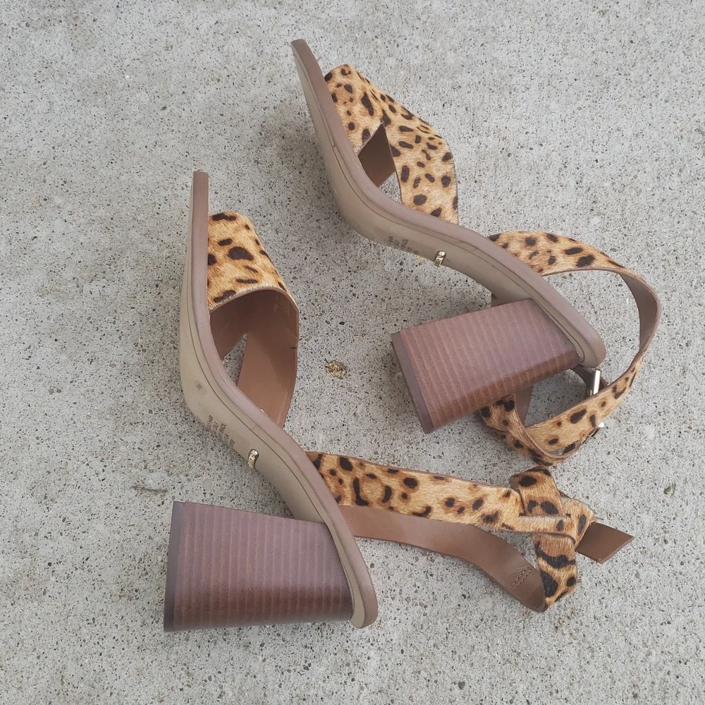 Gianni Bini Marilane Dyed Calf Hair Loepard Print Block Heeled Sandals Size 9M
